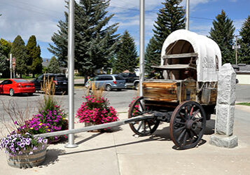 exterior of The National Oregon/California Trail Center